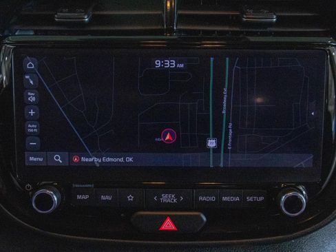 Used 2024 Kia Soul S image 5