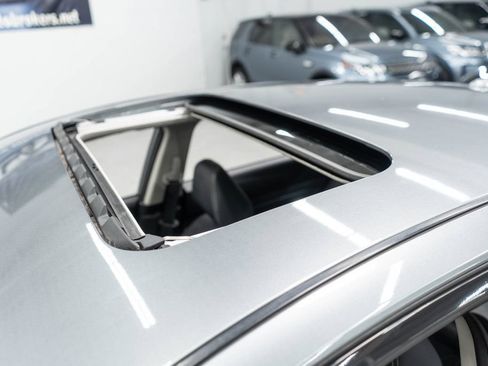Used 2019 Nissan Altima 2.5 SL FWD image 29
