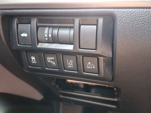 Used 2019 Subaru Legacy 2.5i Sport AWD/4WD image 21