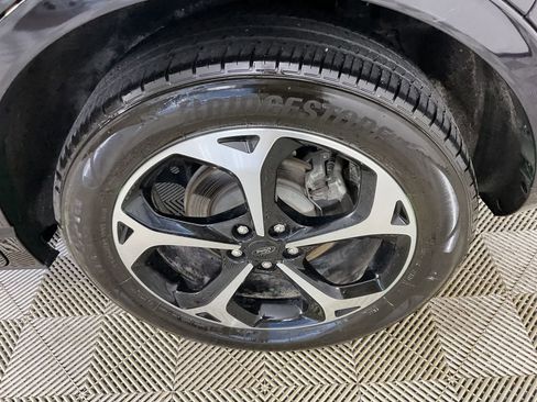 Used 2023 Ford Escape ST-Line Select w/ Tech Pack #2 image 6