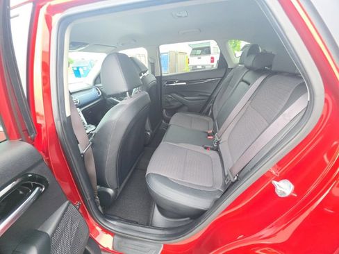 Used 2023 Kia Seltos S w/ Navigation Package FWD image 27