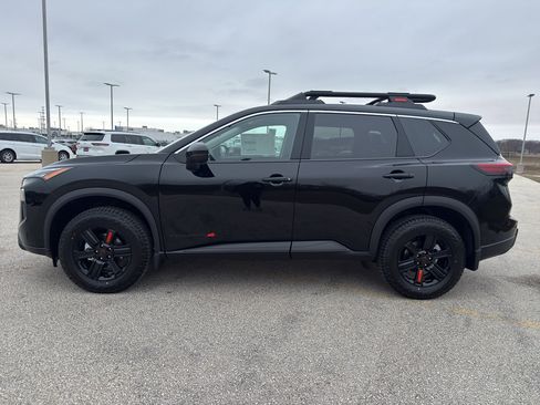 New 2026 Nissan Rogue SV image 6