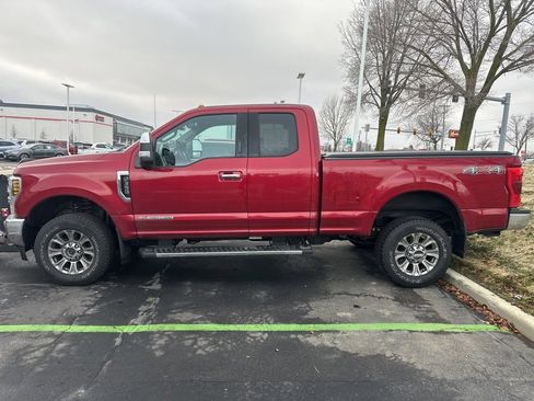 Used 2018 Ford F350 Lariat w/ Chrome Package image 10
