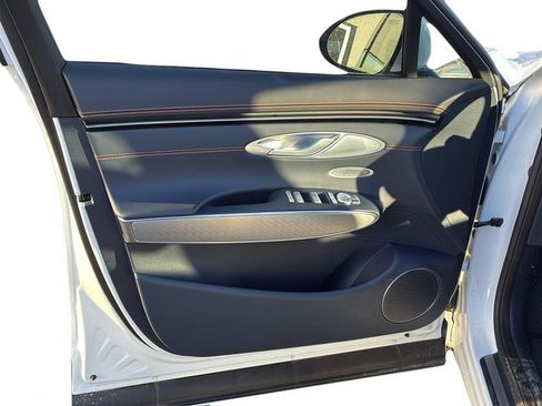 New 2026 Genesis GV70 2.5T Sport Prestige AWD/4WD image 33