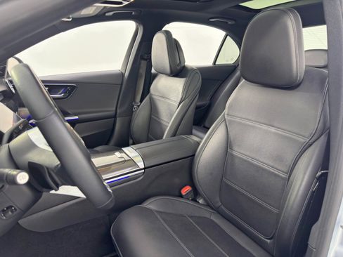 Used 2022 Mercedes-Benz C 300 C 300 w/ Exclusive Trim Package image 44