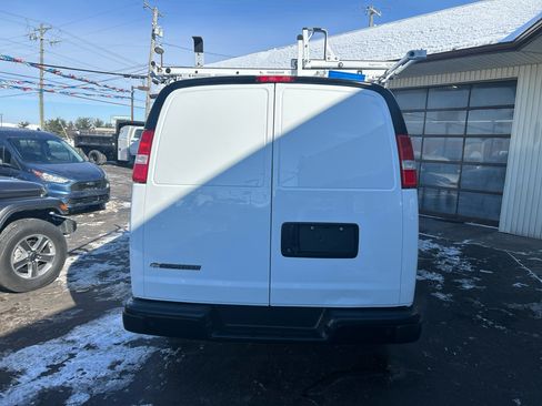 Used 2020 Chevrolet Express 2500 RWD 2500 135 w/ Safety Package image 6