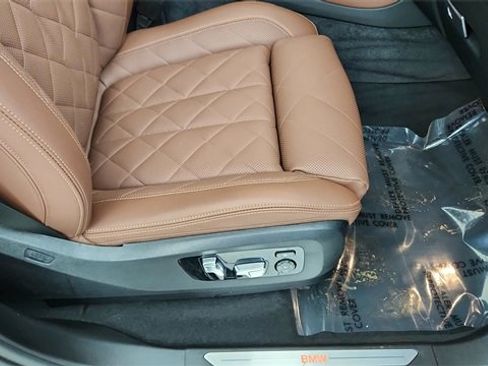 Used 2026 BMW X5 sDrive40i image 22