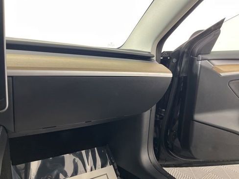 Used 2023 Tesla Model 3 Standard Range RWD image 26