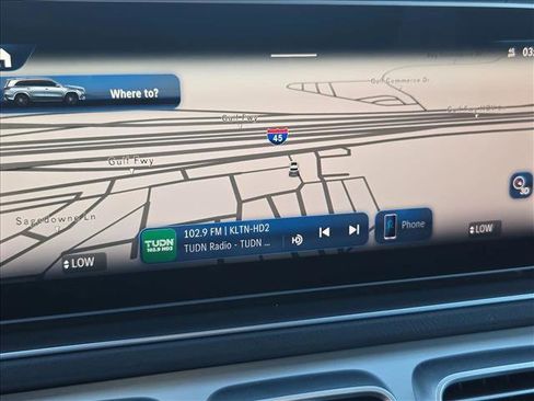 Used 2025 Mercedes-Benz GLS 450 4MATIC image 11