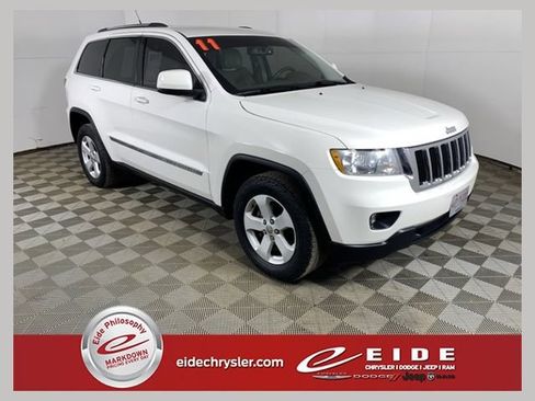 Used 2011 Jeep Grand Cherokee Laredo AWD/4WD image 1