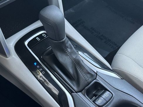 Certified 2023 Toyota Corolla Cross L FWD image 20