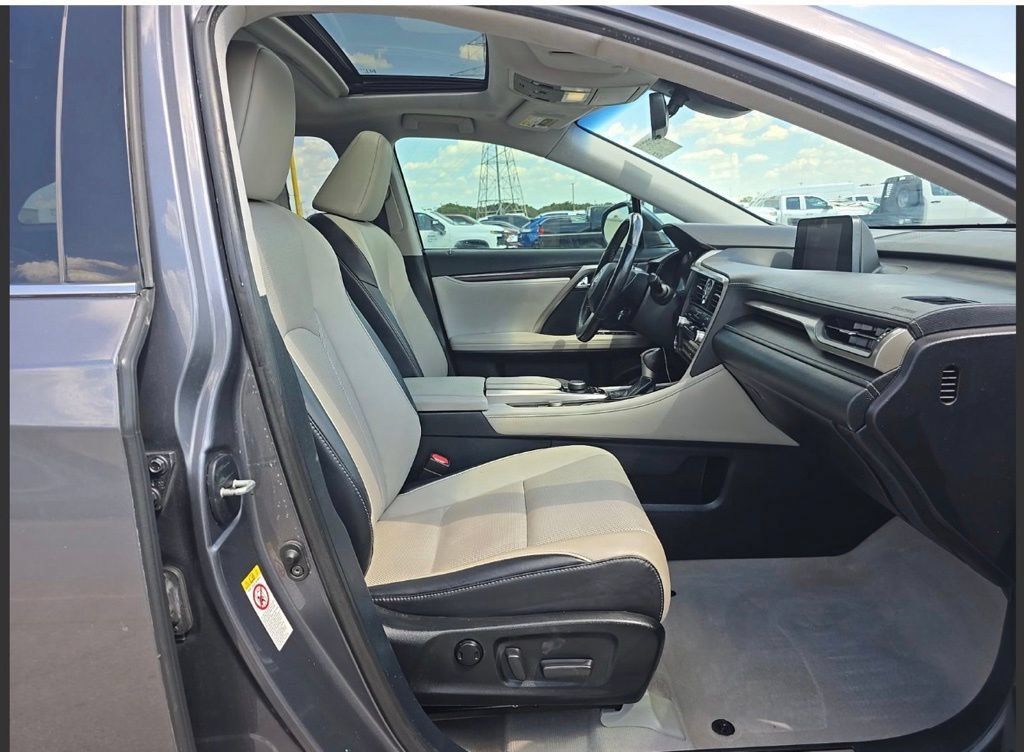 Used 2019 Lexus RX 350 FWD image 6