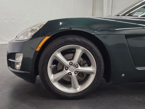 Used 2009 Saturn Sky w/ Premium Trim Package RWD image 5