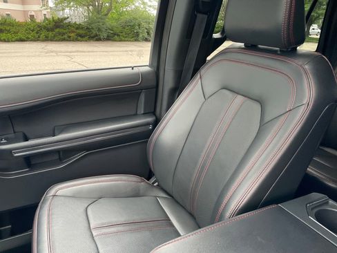 Used 2024 Ford Expedition Limited AWD/4WD image 20
