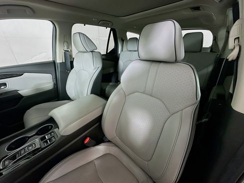 Certified 2025 Honda Pilot Elite image 21