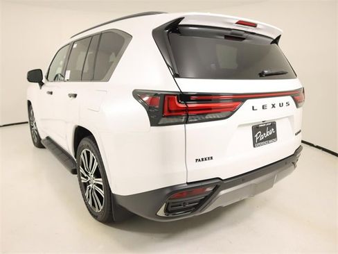 New 2026 Lexus LX 700h Luxury image 2