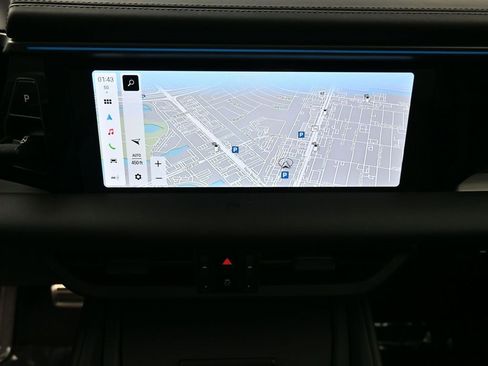 Certified 2025 Porsche Macan 4S Electric image 21