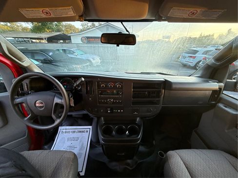 Used 2019 GMC Savana 2500 Extended w/ Driver Convenience Package RWD image 27