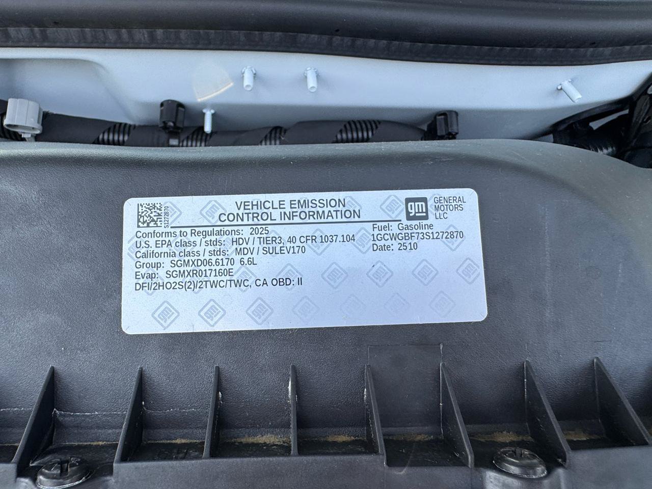 Used 2025 Chevrolet Express 2500 Extended w/ Driver Convenience Package RWD image 22