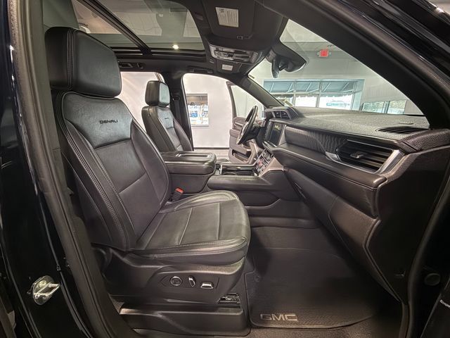 Used 2024 GMC Yukon Denali AWD/4WD image 12
