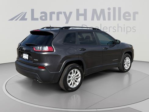 Used 2022 Jeep Cherokee Latitude Lux AWD/4WD image 5