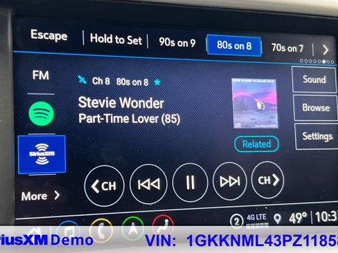 Used 2023 GMC Acadia SLT w/ Technology Package image 30