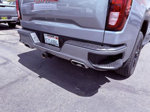 Used 2024 GMC Sierra 1500 Elevation image 48