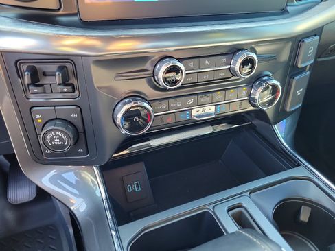 Certified 2022 Ford F150 Lariat w/ Max Trailer Tow Package AWD/4WD image 26