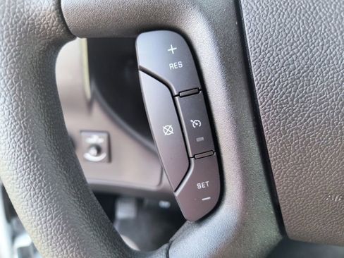 New 2025 Chevrolet Express 3500 w/ Driver Convenience Package image 26