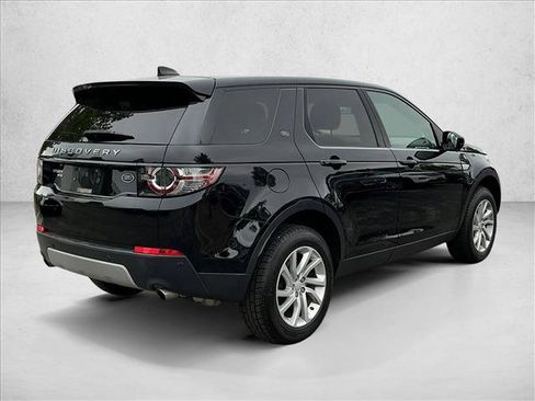 Used 2017 Land Rover Discovery Sport HSE AWD/4WD image 5