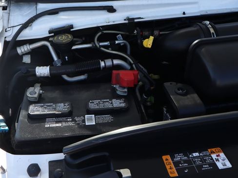 Used 2024 Ford E-450 and Econoline 450 Super Duty w/ Power Windows & Locks Group RWD image 14