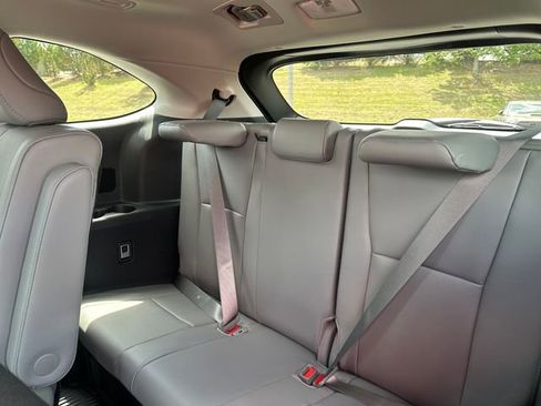 New 2026 Toyota Highlander Limited AWD/4WD image 19