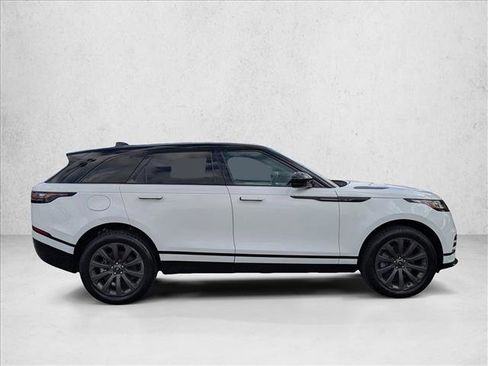 Used 2022 Land Rover Range Rover Velar R-Dynamic S image 4
