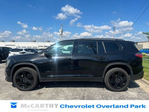 Used 2024 GMC Acadia Elevation w/ Black Edition AWD/4WD image 6
