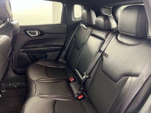 Used 2024 Jeep Compass Trailhawk image 24