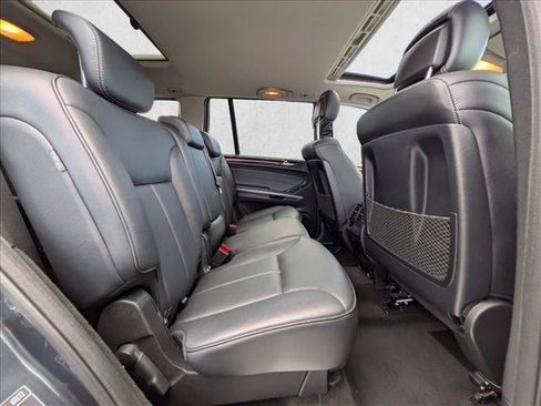 Used 2010 Mercedes-Benz GL 450 4MATIC image 20