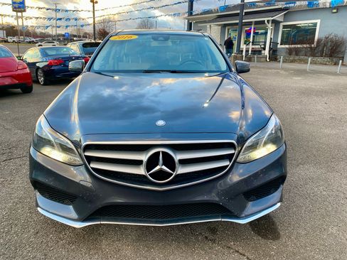 Used 2016 Mercedes-Benz E 350 4dr Sdn E 350 Sport RWD image 2