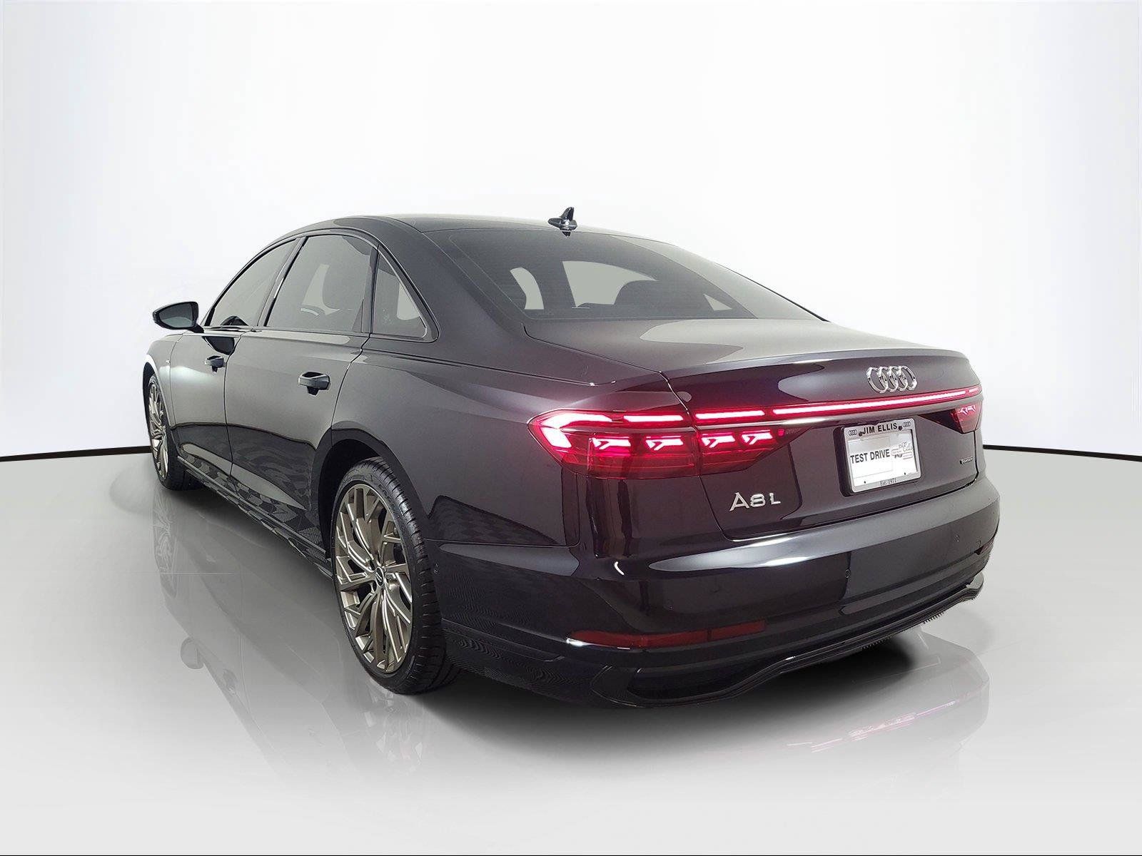 Used 2026 Audi A8 L 3.0T AWD/4WD image 4