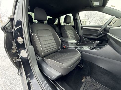 Used 2022 Volkswagen Jetta Sport image 23