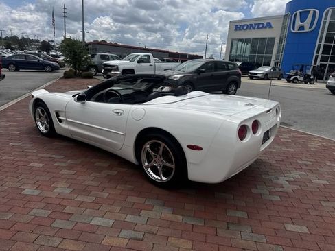 Used 2003 Chevrolet Corvette Convertible RWD image 34