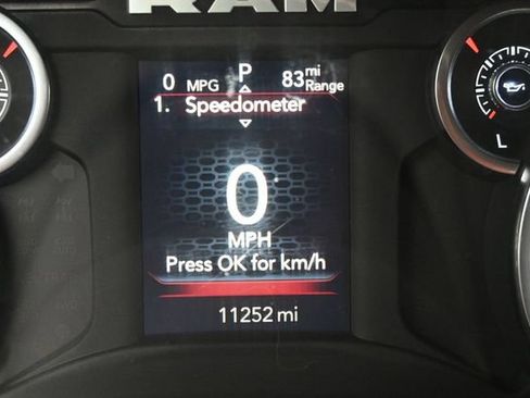 Used 2025 RAM 1500 Big Horn AWD/4WD image 4