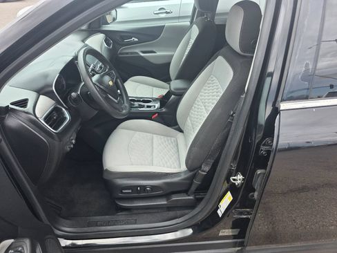 Used 2018 Chevrolet Equinox LT FWD image 15