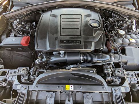 Used 2023 Jaguar F-PACE S image 24