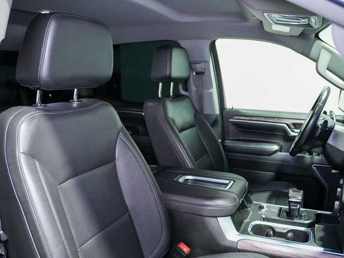 Used 2022 Chevrolet Silverado 1500 LTZ AWD/4WD image 33