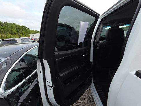 Used 2015 GMC Sierra 3500 Denali w/ Duramax Plus Package AWD/4WD image 12