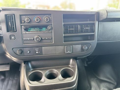 Certified 2024 GMC Savana 2500 w/ Driver Convenience Package RWD image 12