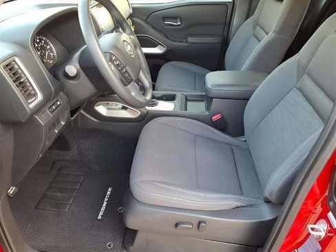 Certified 2023 Nissan Frontier SV w/ Technology Package image 11