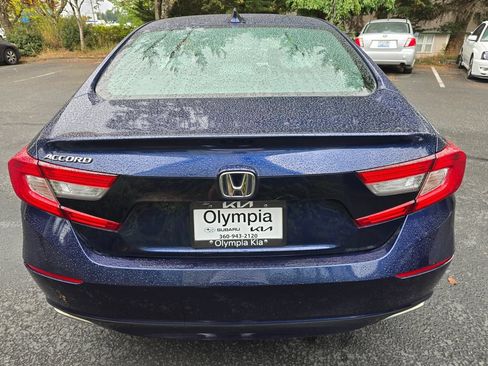 Used 2020 Honda Accord EX image 5