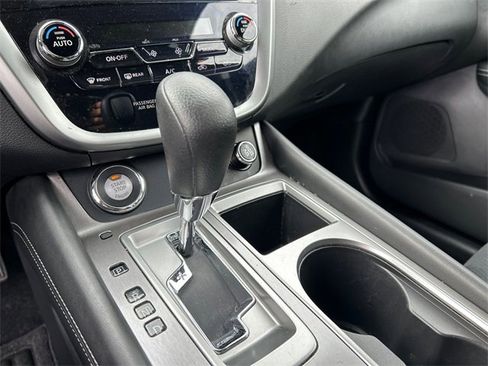 Certified 2023 Nissan Murano S image 17