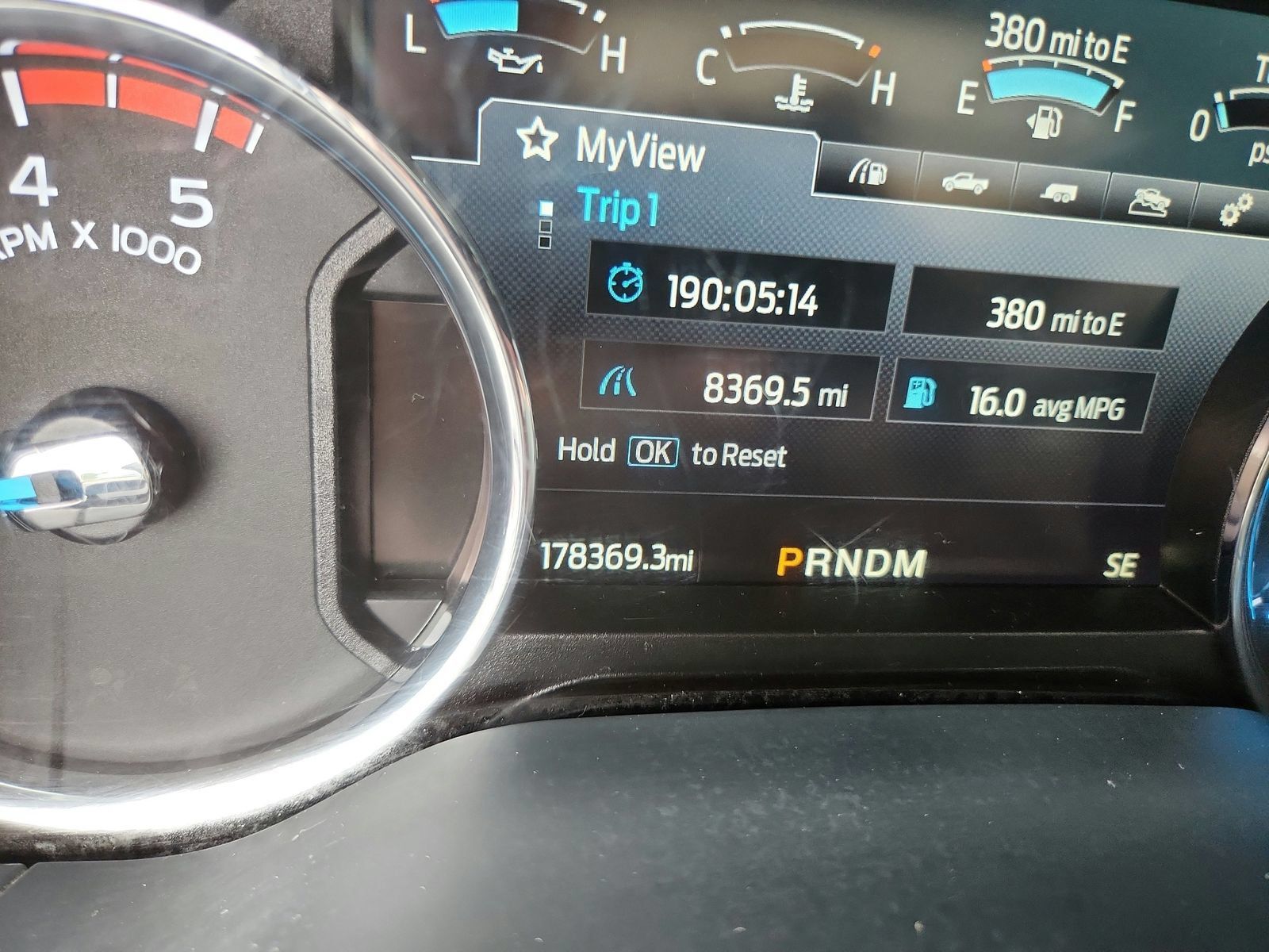 Used 2022 Ford F250 Lariat w/ Lariat Ultimate Package AWD/4WD image 15